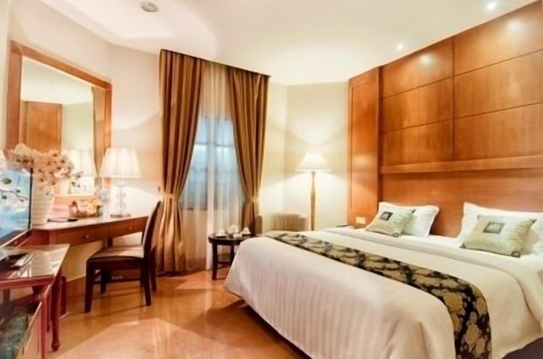 Grand Sakura Hotel Medan Exterior foto